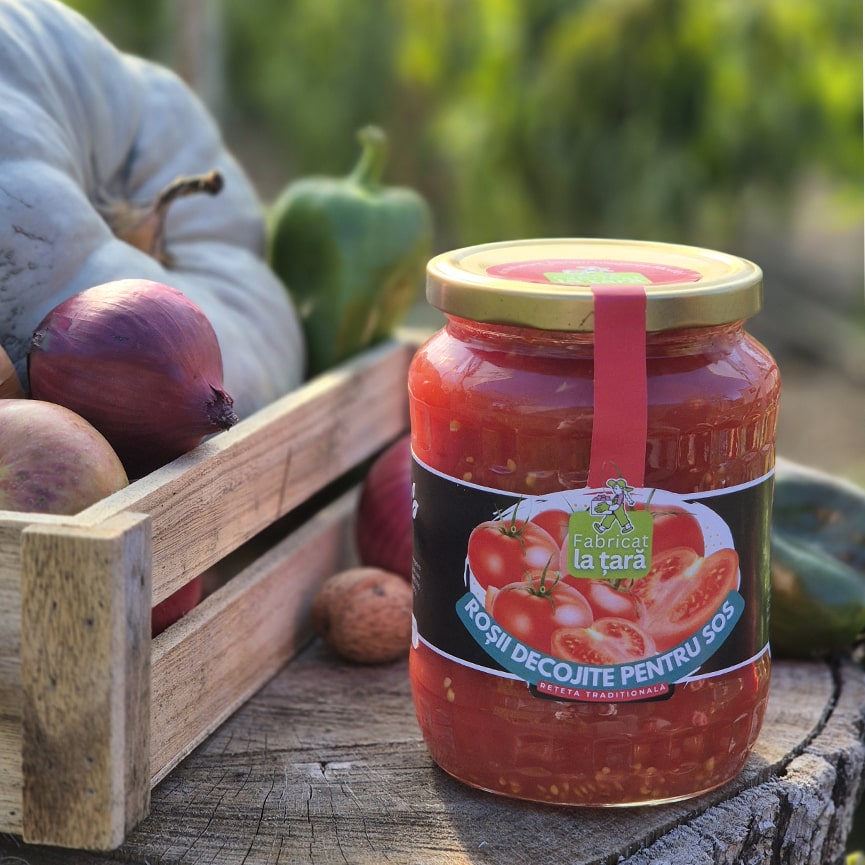 Roșii Decojite În Sos Propriu